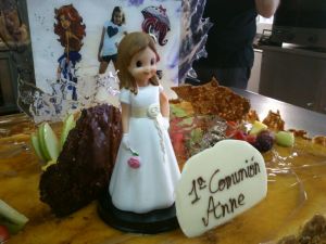 TARTA DE COMUNIÓN. PASTELERÍA TORRENTE